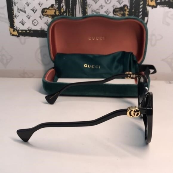 New Authentic Gucci Black Cat-Eye Sunglasses GG1011s 001 - Picture 10 of 13
